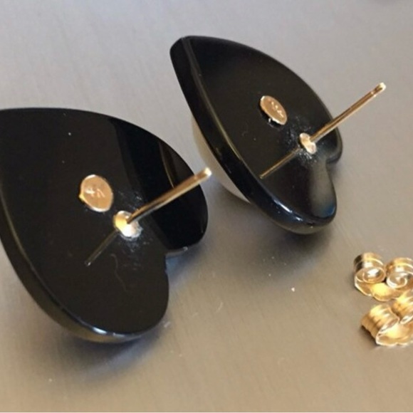 Heart Shaped Black Onyx with Mabe Pearl Center Earrings - Picture 6 of 6